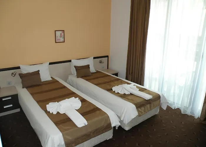 Makao Family 2* 라브다